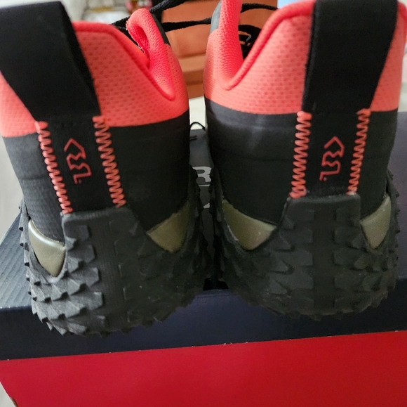 Reebok Trail Cruiser men's 11 black orange athletic shoes - Picture 4 of 6